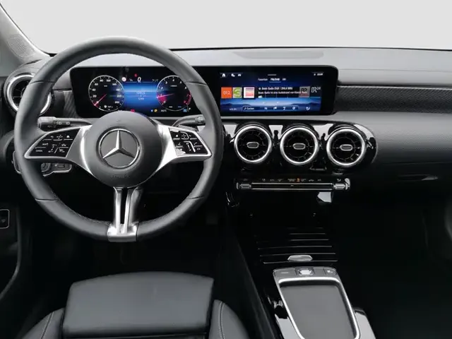 Mercedes-Benz CLA 180