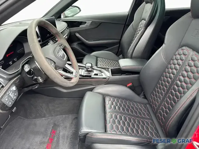 Audi RS4