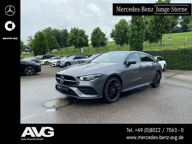 Mercedes-Benz CLA 250
