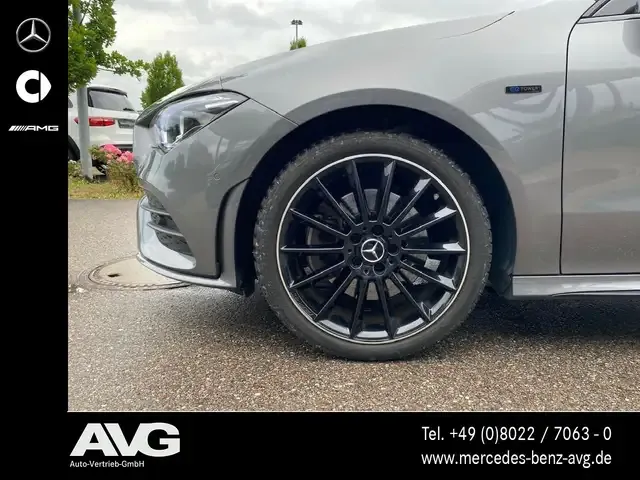 Mercedes-Benz CLA 250