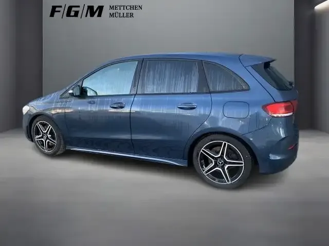 Mercedes-Benz B 250