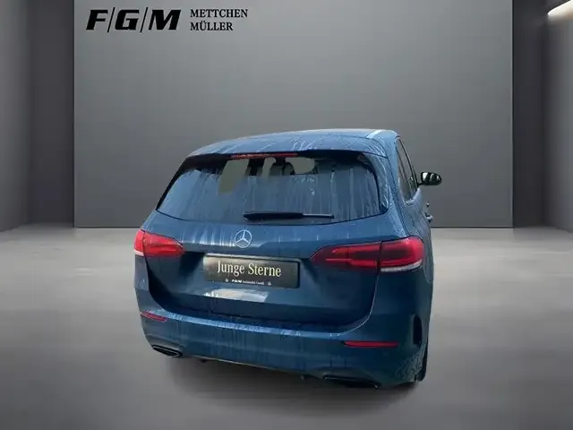 Mercedes-Benz B 250