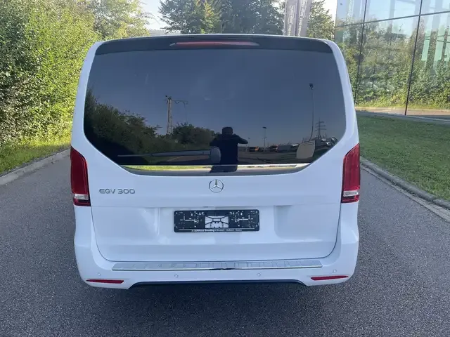 Mercedes-Benz EQV 300
