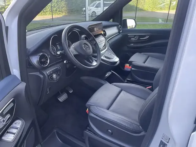 Mercedes-Benz EQV 300