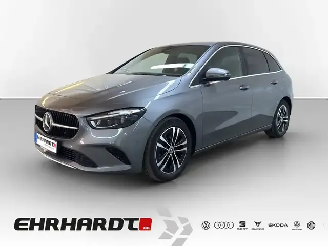 Mercedes-Benz B 220