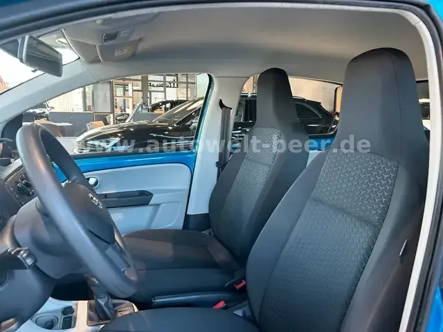 SEAT Mii
