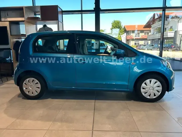 SEAT Mii