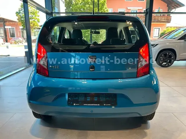 SEAT Mii