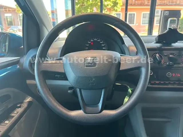 SEAT Mii