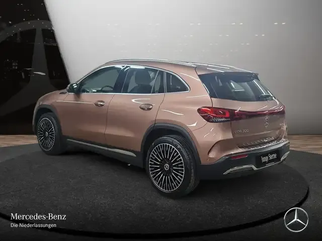Mercedes-Benz EQA 300