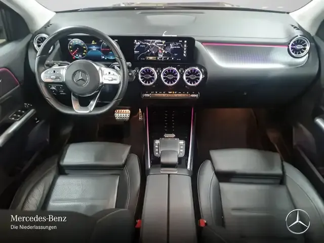 Mercedes-Benz EQA 300