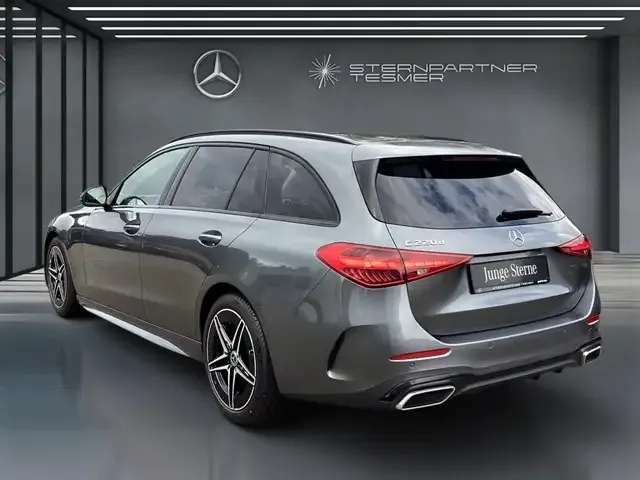 Mercedes-Benz C 220