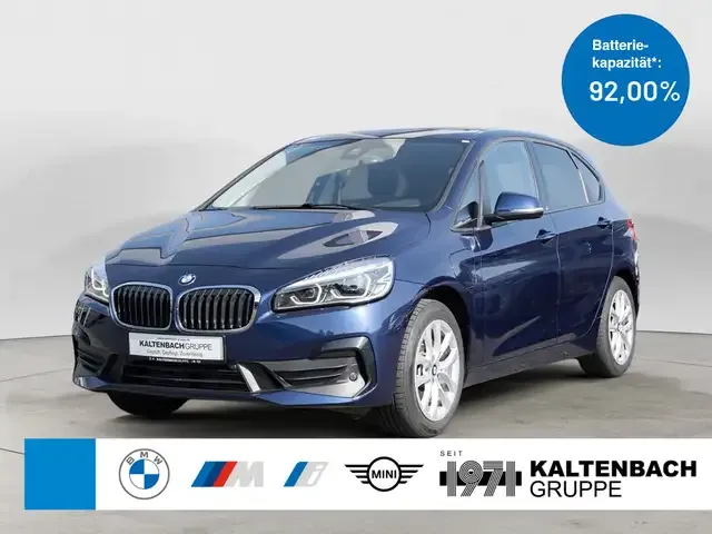 BMW 225