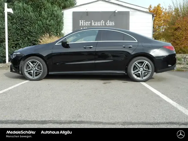 Mercedes-Benz CLA 250