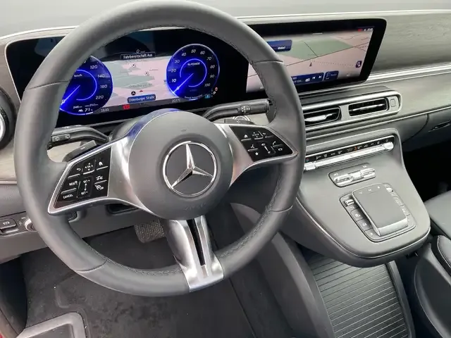 Mercedes-Benz EQV 300