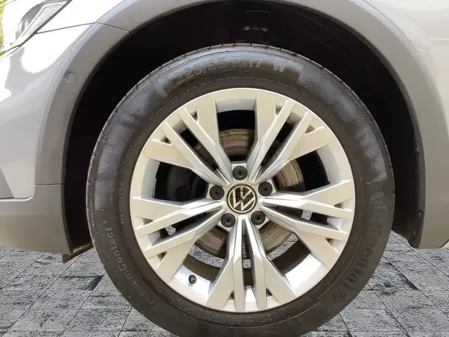 Volkswagen Passat Alltrack