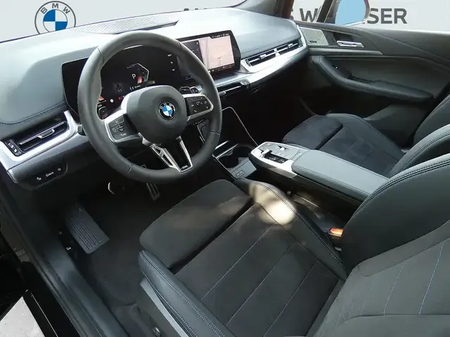 BMW 220