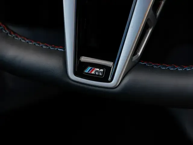 BMW 340