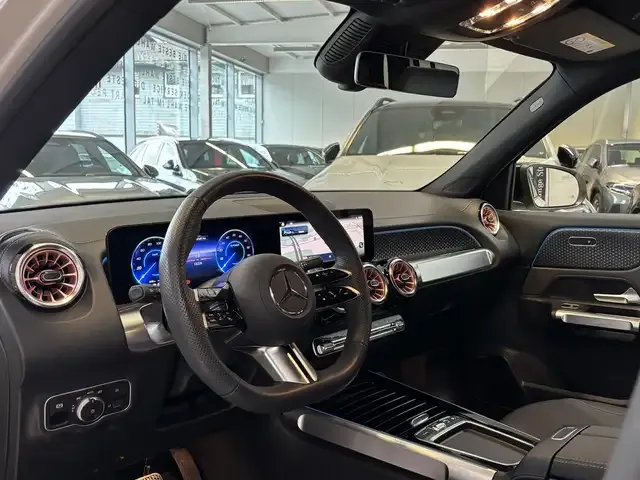 Mercedes-Benz EQB 300