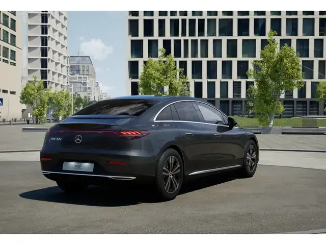 Mercedes-Benz EQE 300