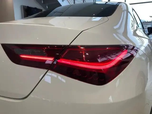 Mercedes-Benz CLA 220