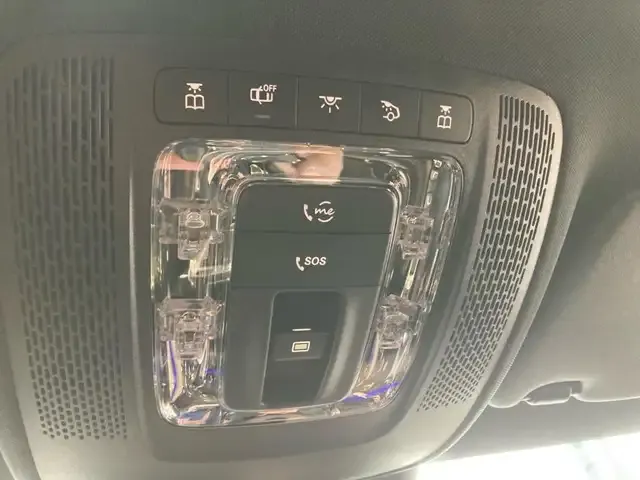 Mercedes-Benz CLA 220