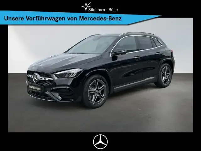 Mercedes-Benz GLA 220
