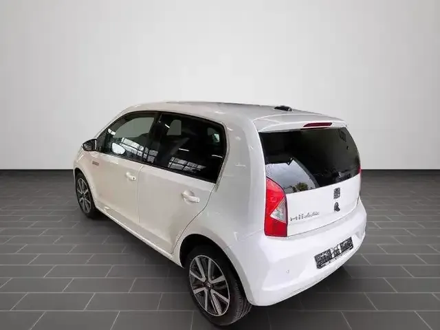SEAT Mii