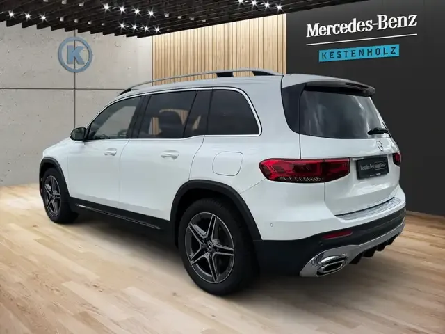 Mercedes-Benz GLB 200