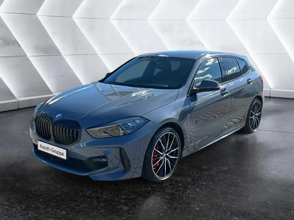 BMW 118