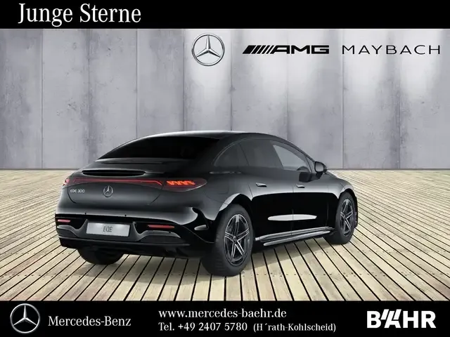 Mercedes-Benz EQE 300