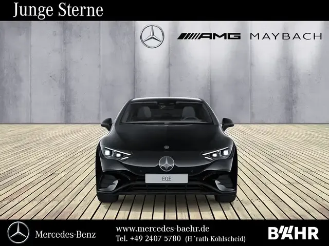 Mercedes-Benz EQE 300