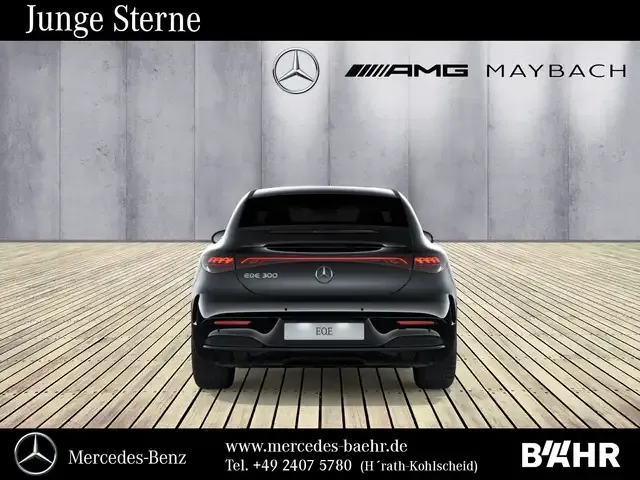 Mercedes-Benz EQE 300