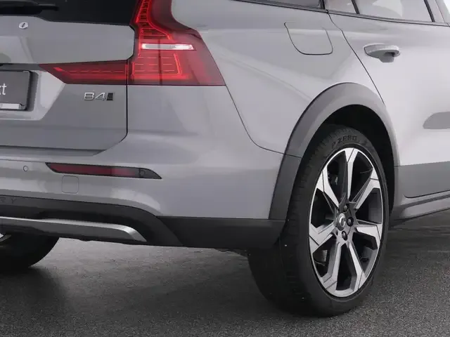 Volvo V60 Cross Country