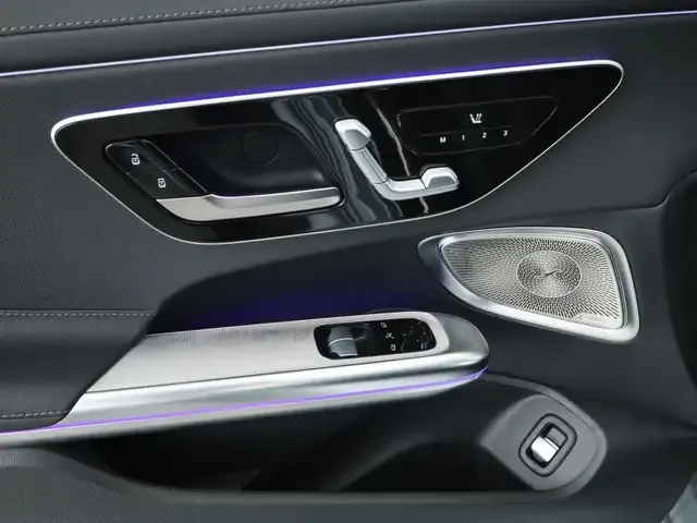 Mercedes-Benz CLE 300