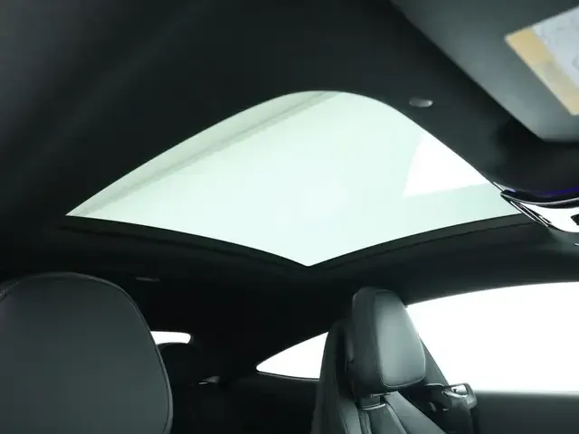 Mercedes-Benz CLE 300