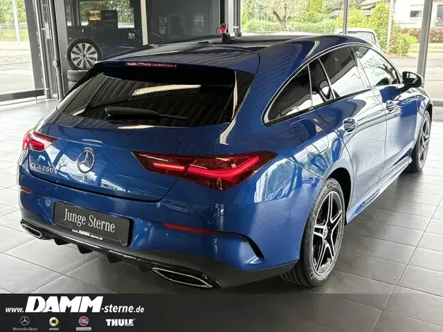 Mercedes-Benz CLA 250