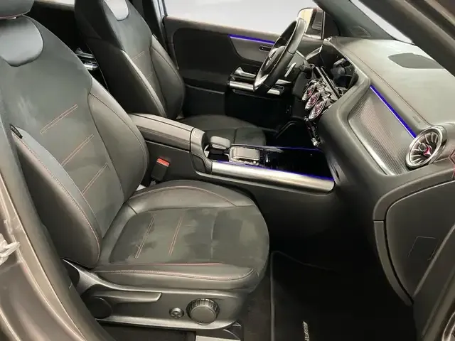 Mercedes-Benz EQA 300