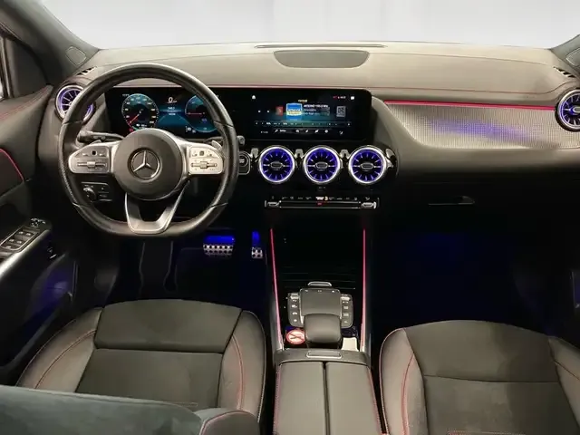 Mercedes-Benz EQA 300