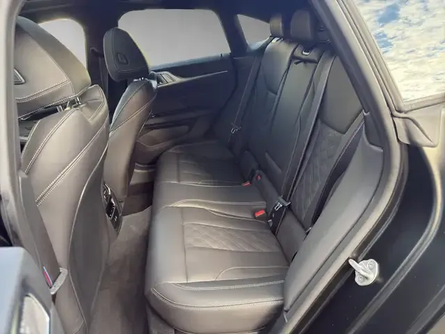BMW 440