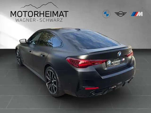 BMW 440