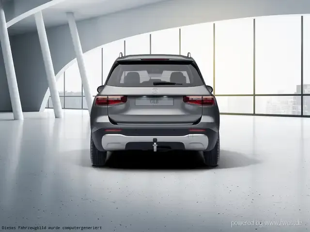 Mercedes-Benz GLB 220