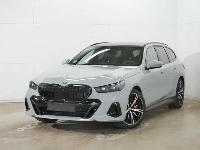 BMW 550
