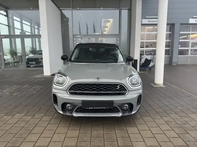 MINI Cooper SE Countryman