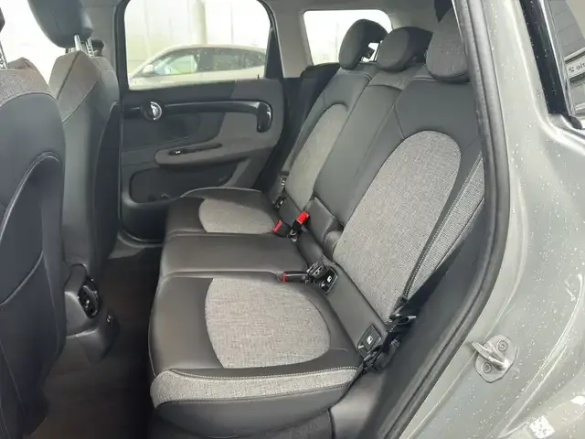 MINI Cooper SE Countryman