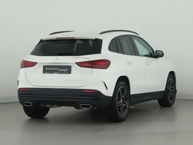 Mercedes-Benz GLA 180