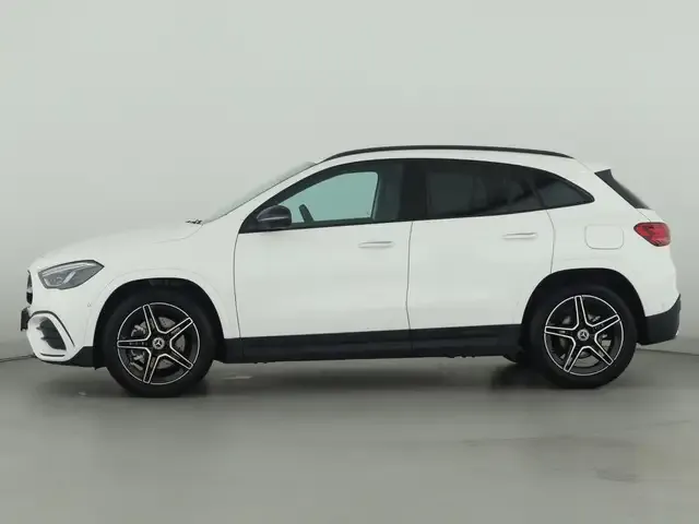 Mercedes-Benz GLA 180