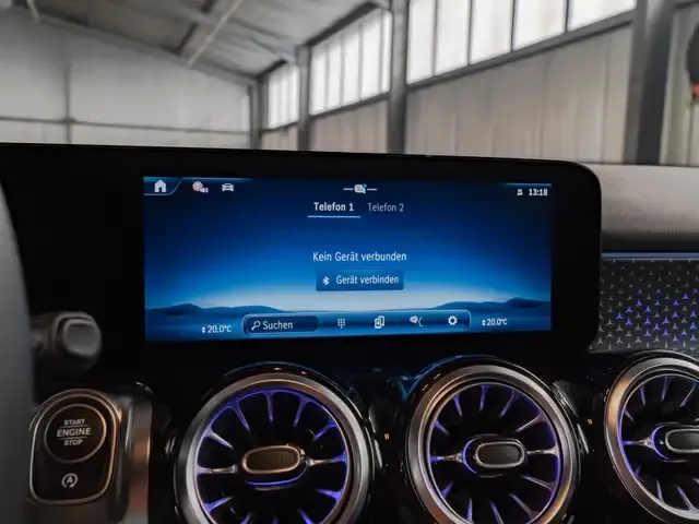 Mercedes-Benz GLB 200