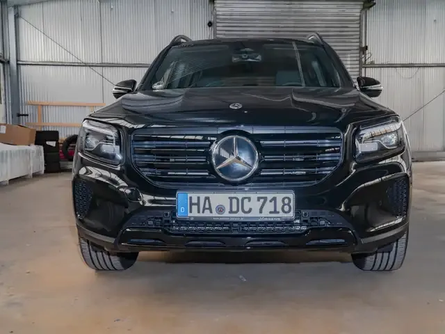 Mercedes-Benz GLB 200