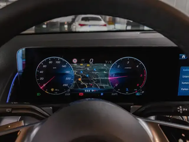 Mercedes-Benz GLB 200